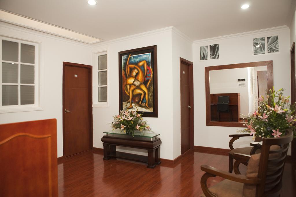 Hotel Ambar โบโกตา ภายนอก รูปภาพ