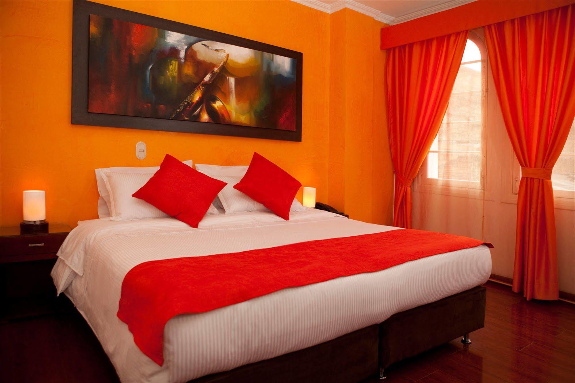 Hotel Ambar โบโกตา ภายนอก รูปภาพ